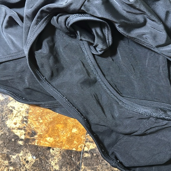 Torrid 4 High Rise Ruched Swim Bottom black - Picture 8 of 10